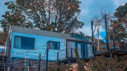 Bungalow Suit Sweetheart