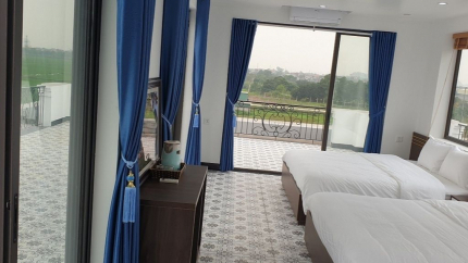Phòng 3 Giường Đôi Lotus Hotel 3*
