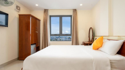 Phòng Deluxe Double Khách Sạn Lotus Rock Đà Nẵng