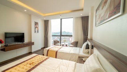 Phòng Deluxe Hướng Phố