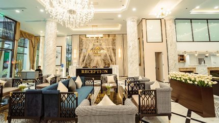 Quầy lễ tân khách sạn