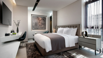 Junior Contemporary Suite