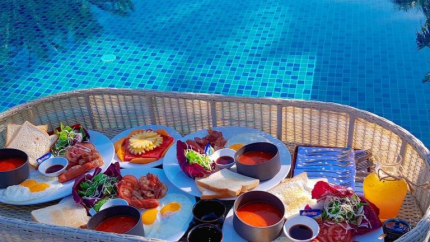 Hồ bơi M Village Phú Quốc