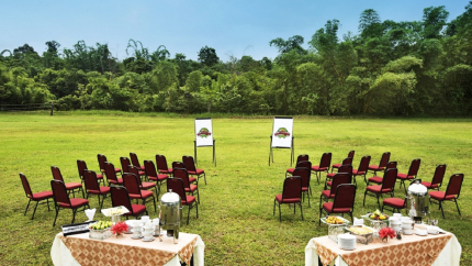 Tổ Chức Hội Nghị