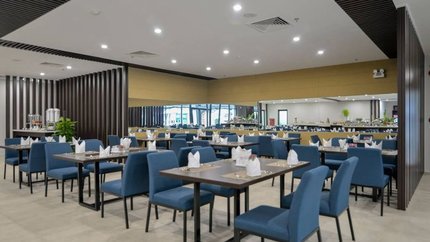 Nhà hàng mang hơi hướng sang trọng