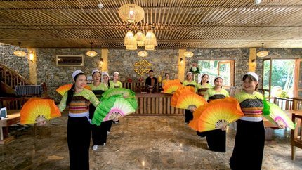 Sảnh và quầy lễ tân