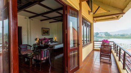 Bao quát hạng phòng Lodge Junior Suite