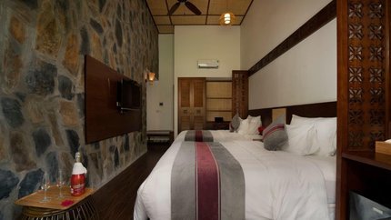 Không gian phòng được decor nhẹ nhàng