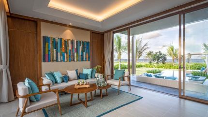 Two-bedroom Beachfront Pool Villa