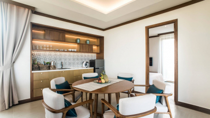 Three-bedroom Beachfront Pool Villa