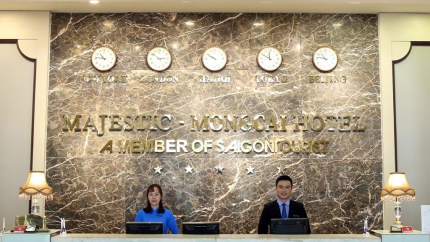 Sảnh khách sạn Majestic Mong Cai 5 sao