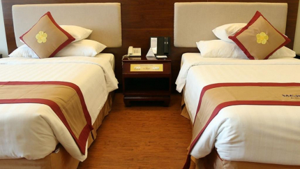 Phòng Deluxe King tại Majestic Mong Cai 5 sao
