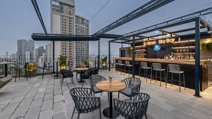 Quán Sky Bar