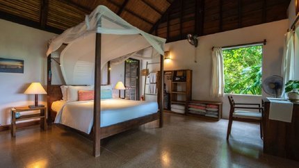 Deluxe Seaview Plantation Bungalow