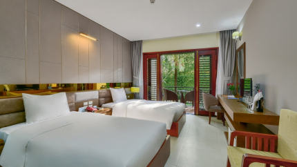 Deluxe Twin Garden View