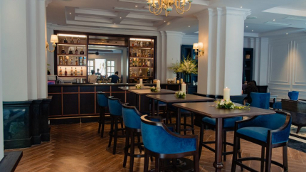 Quầy bar tại Manoir Des Arts Hải Phòng