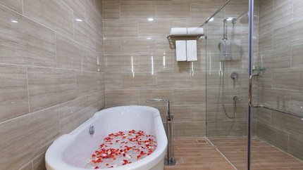 Royal Suite Sea View Bồn tắm sang chảnh