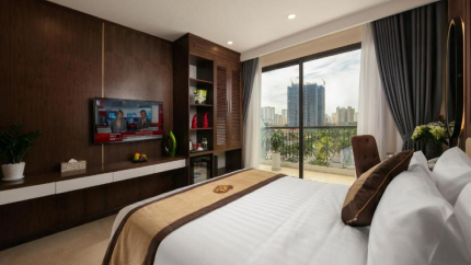 Suite Room Khách Sạn Marina 3*