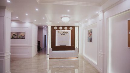 Sảnh khách sạn sang trọng