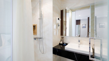 Phòng Deluxe Masova Nha Trang Hotel
