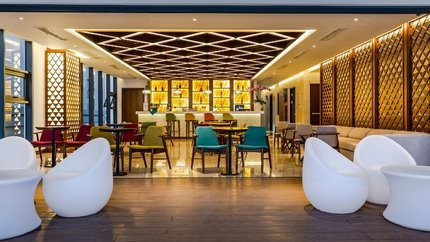 Bên trong rooftop Bar