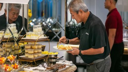 Tự chọn ăn sáng