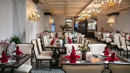 Nhà hàng khách sạn