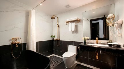 Phòng vệ sinh sang trọng