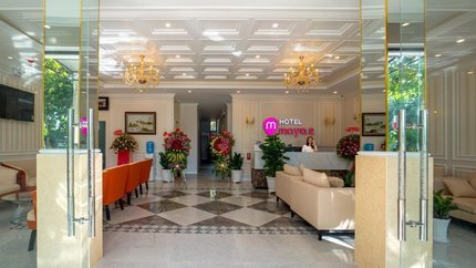 Lễ tân khách sạn