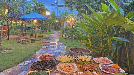 Tiệc nướng ngoài trời