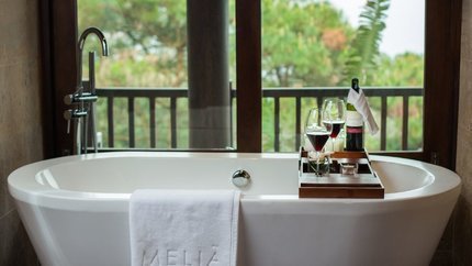 Bồn tắm sang chảnh