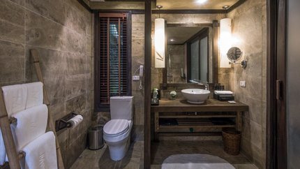 Nội thất phòng tắm đầy đủ