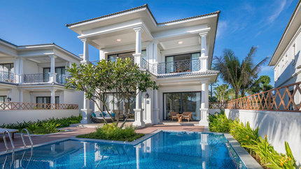 Biệt thự 4 phòng ngủ với không gian mở