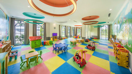 Kids Club vui nhộn đầy màu sắc