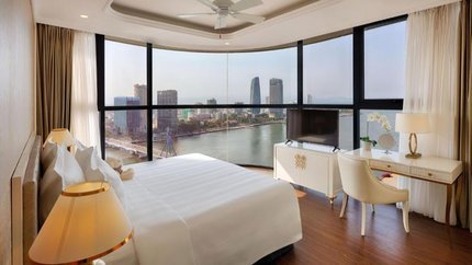 Phòng Suite Panoramic Riverview