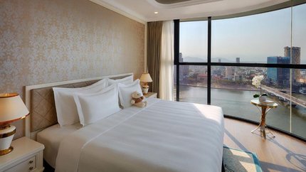 View bao quát toàn cảnh sông Hàn