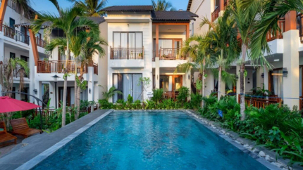 Hồ Bơi Tại Melica Resort Phú Quốc