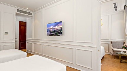 Phòng Grand Family Connecting