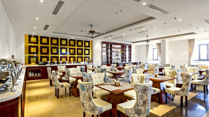 Nhà hàng với không gian sang trọng