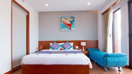 Không gian ngập tràn ánh sáng