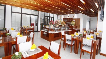 Không gian nhà hàng Mento