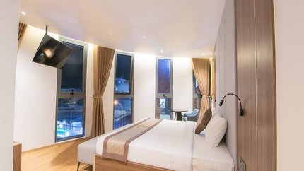 View Nhìn Ra Thành Phố