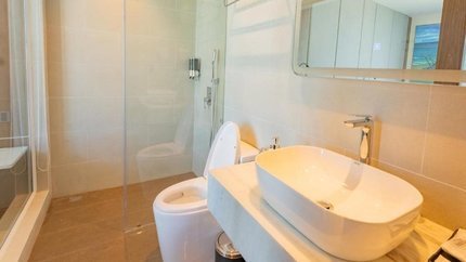 Phòng Tắm Khép Kín