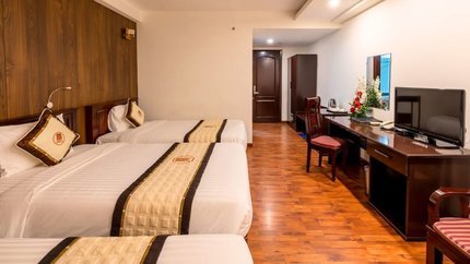 Deluxe Triple River View