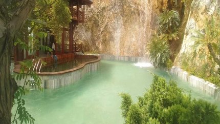 Khu vực suối nước nóng