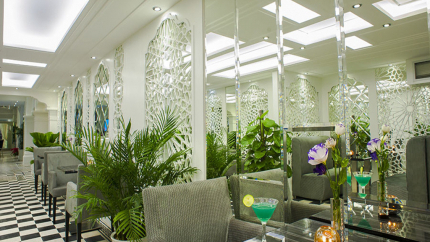 Quầy nước tại Minerva Church Hotel