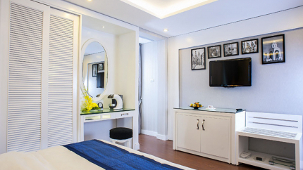 Phòng Deluxe Twin with Windows Hà Nội Minerva Church Hotel