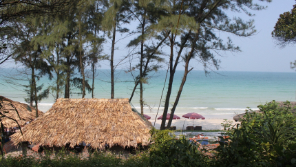 Bãi biển Minh Châu