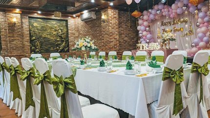 Không gian tổ chức tiệc ấm cúng