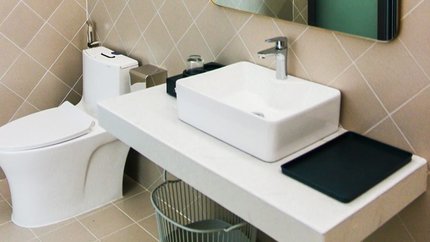 Phòng tắm sạch sẽ, hiện đại